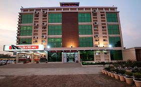Hotel Ali Plaza